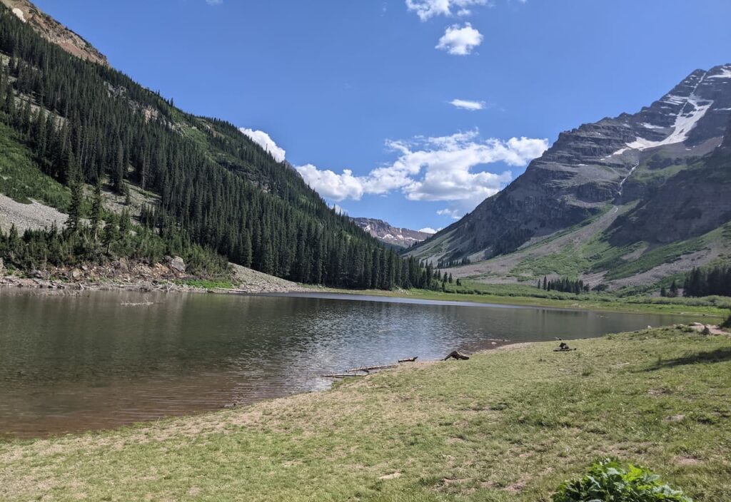 Thumbnail-For-Maroon Bells-By-Yokohama